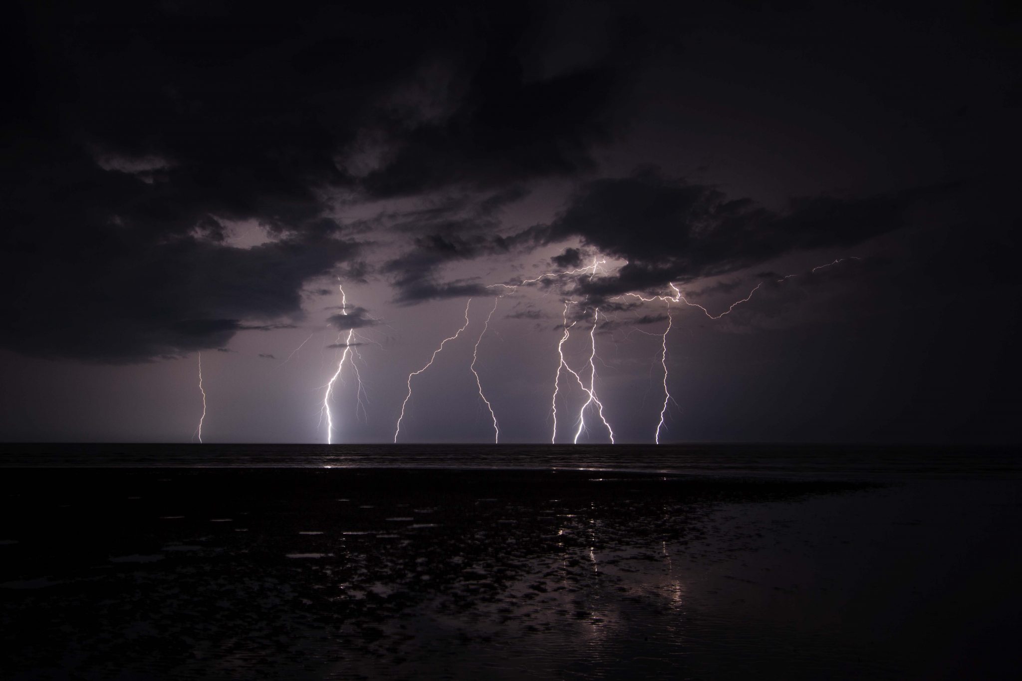 Lightning 26th November (Paul Arnold) (16) (9)