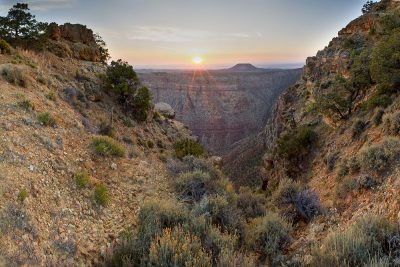 Sunrise - Desert View, Grand Canyon, Arizona (Sun Rays)